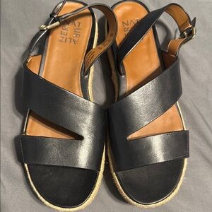 Naturalizer Black Sandals with Cross Straps size 9